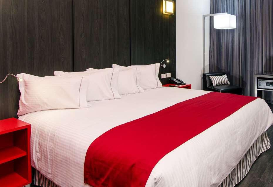 Ramada Encore By Wyndham Puebla Szoba fotó
