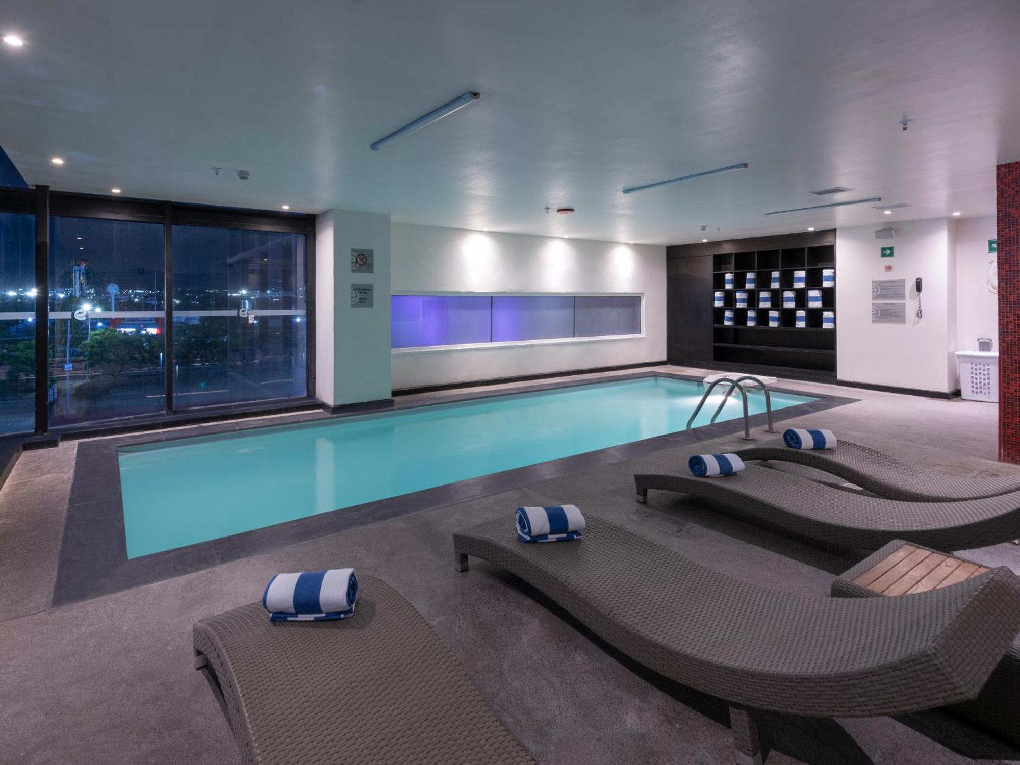 Ramada Encore By Wyndham Puebla Kültér fotó