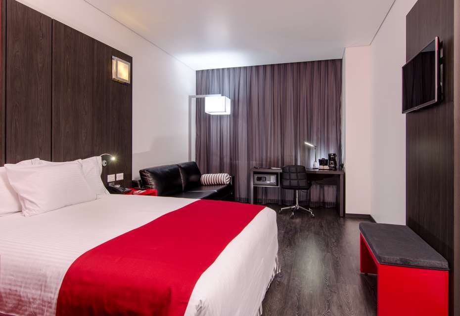Ramada Encore By Wyndham Puebla Szoba fotó